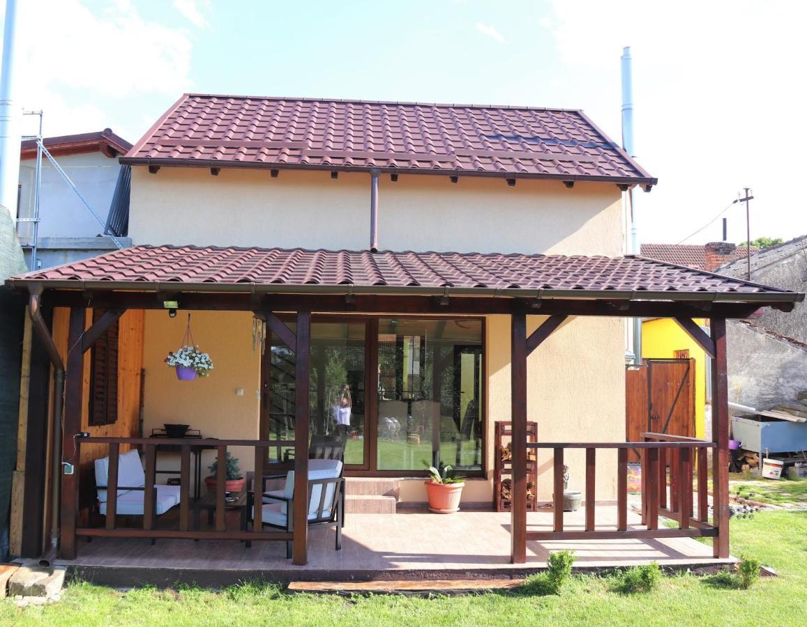 Casa De Vacanta Ayan Hărman Екстериор снимка